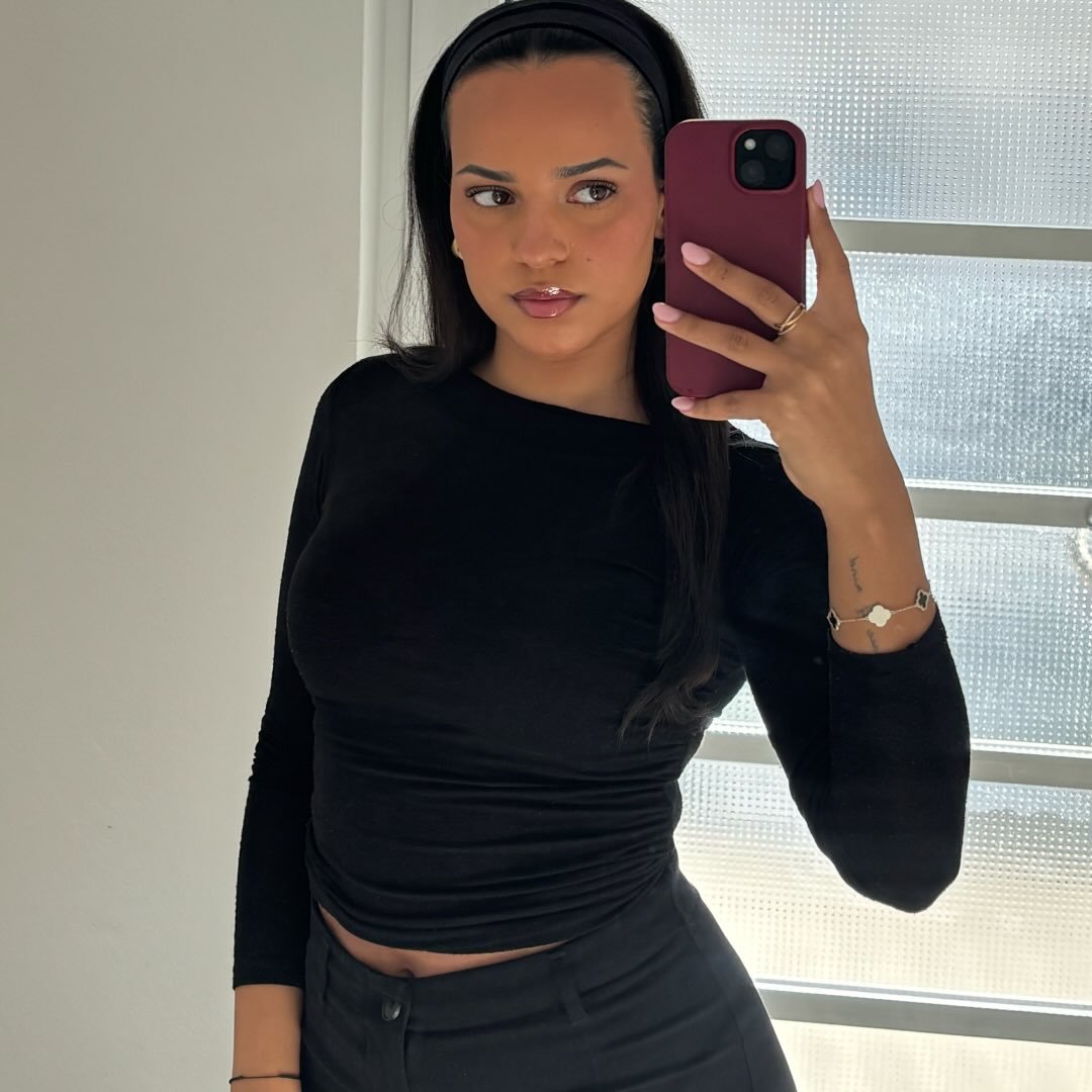 Instagram Profilbild von hermela.bhu