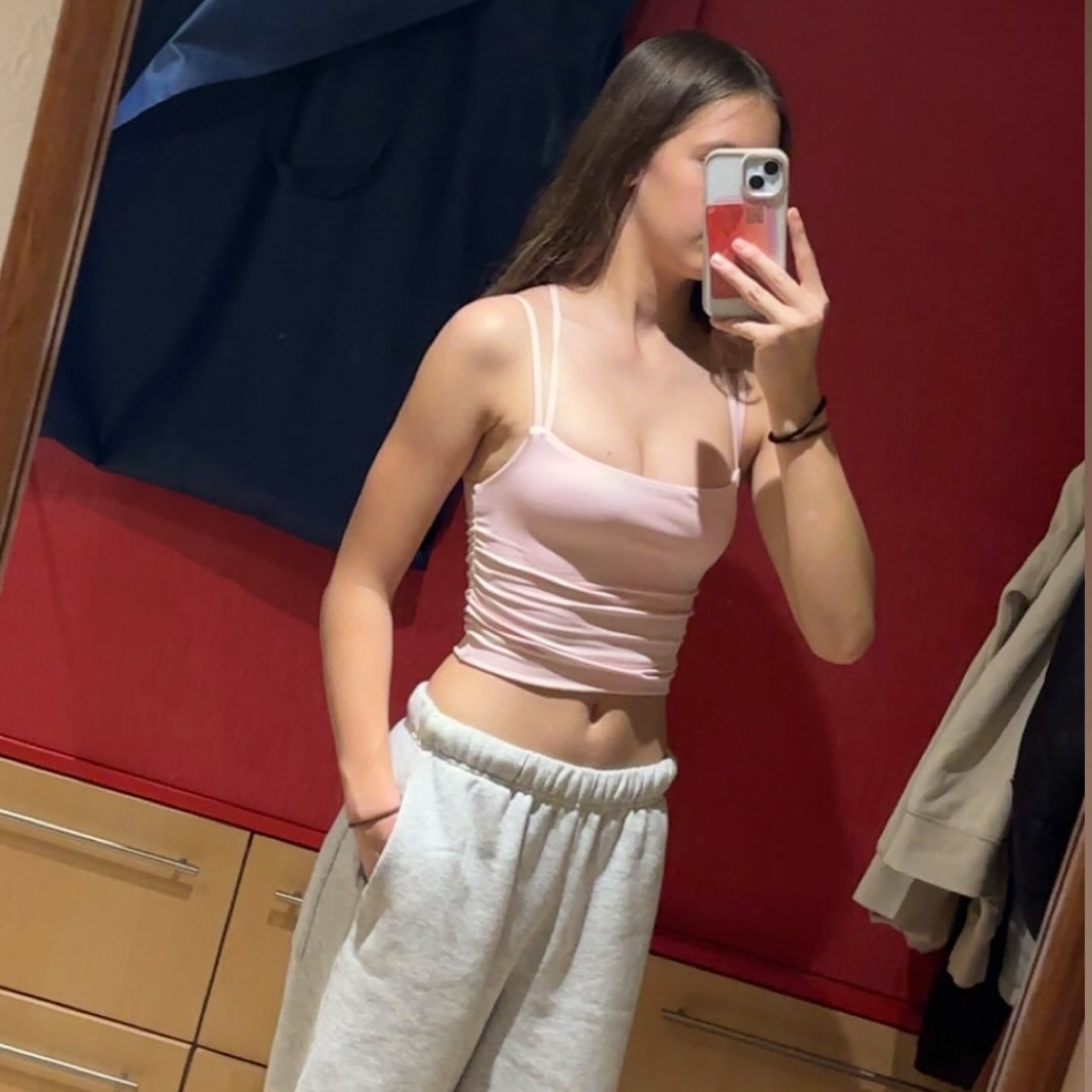 Instagram Profilbild von mona.huegli_xvii