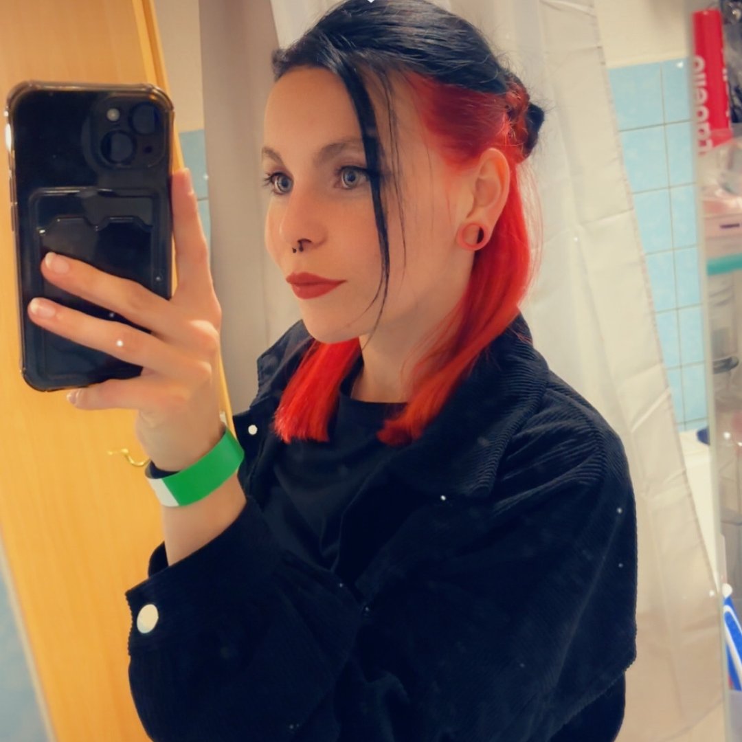 Instagram Profilbild von _jule1722_