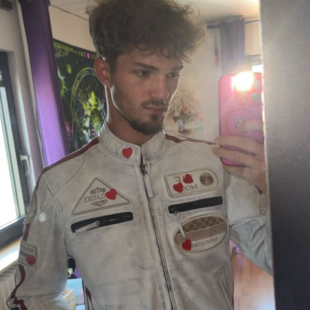 Instagram Profilbild von ihater333