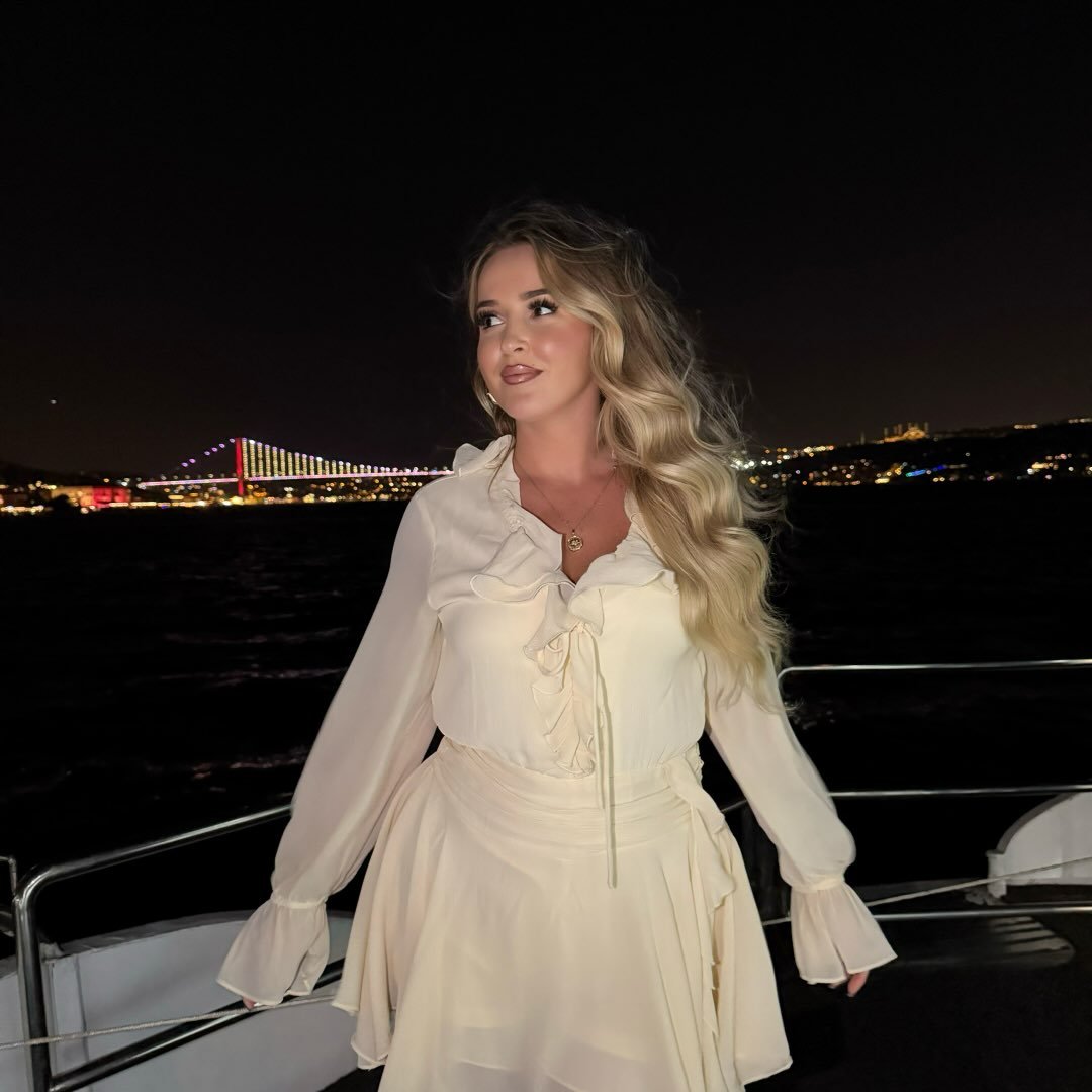 Instagram Profilbild von tina.latifii