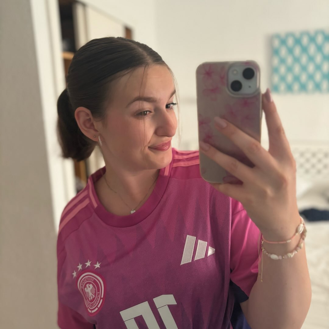 Instagram Profilbild von angelina.trdt
