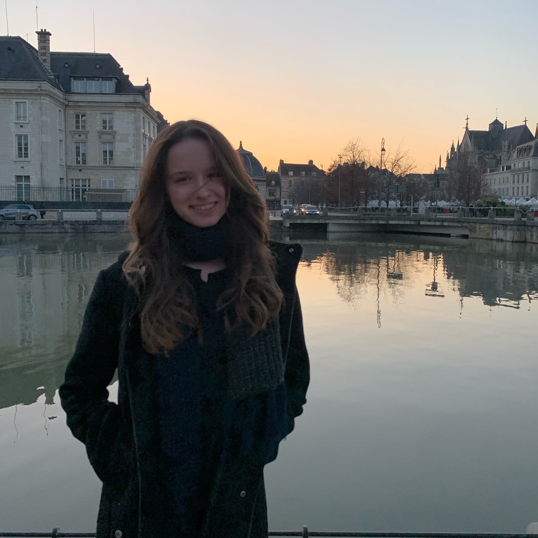 Instagram Profilbild von julie.sonzogni