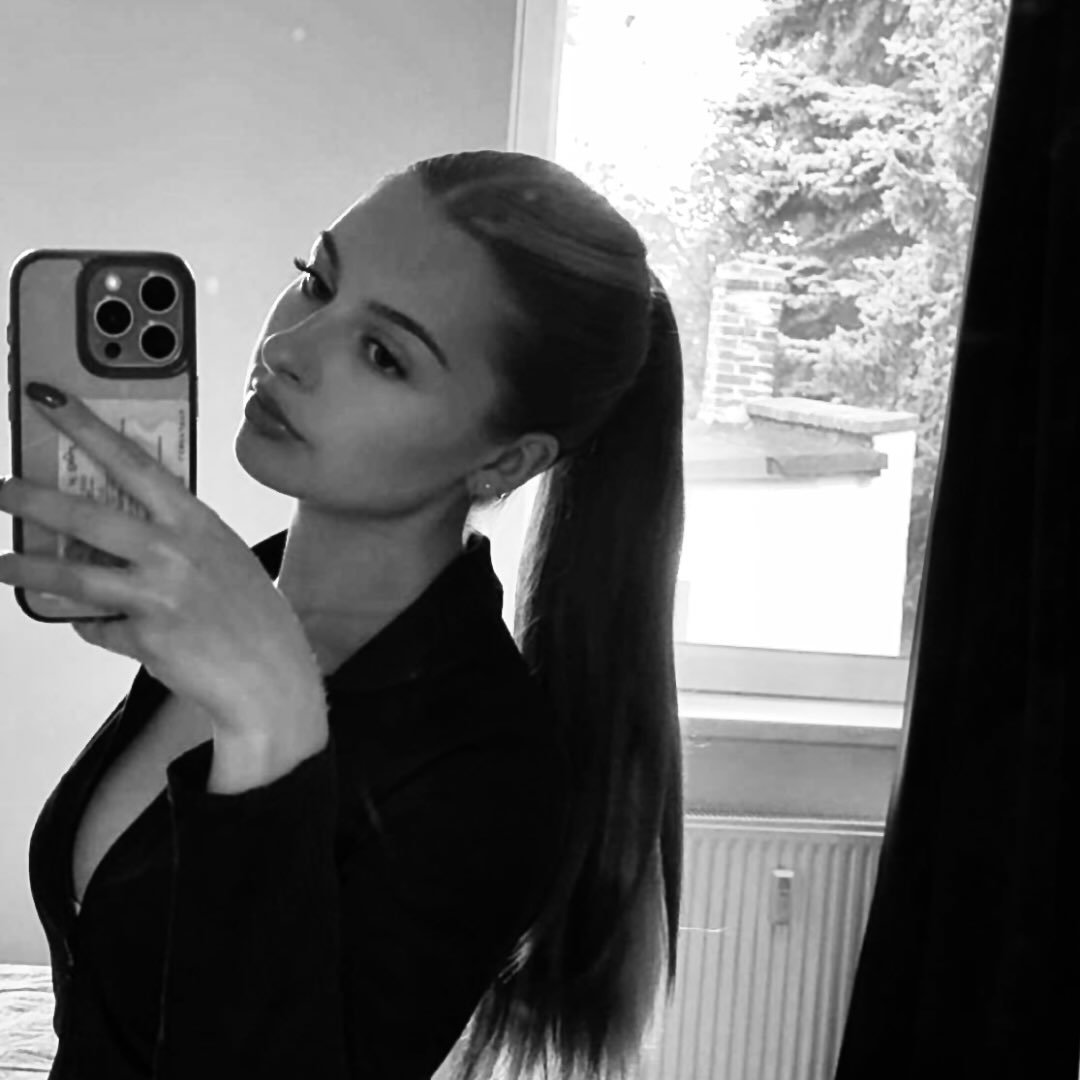 Instagram Profilbild von chelly.brg
