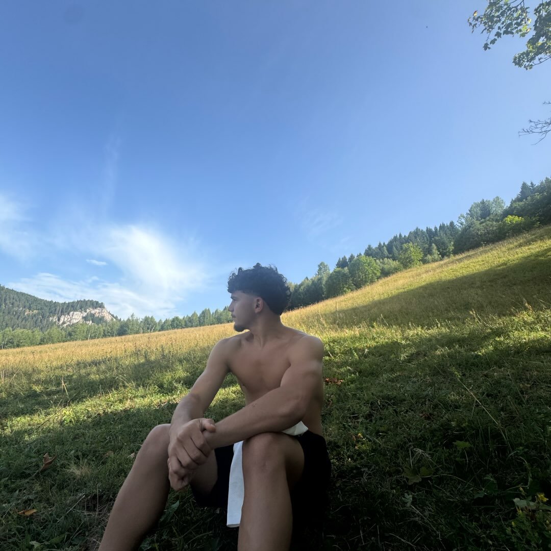 Instagram Profilbild von _77enis