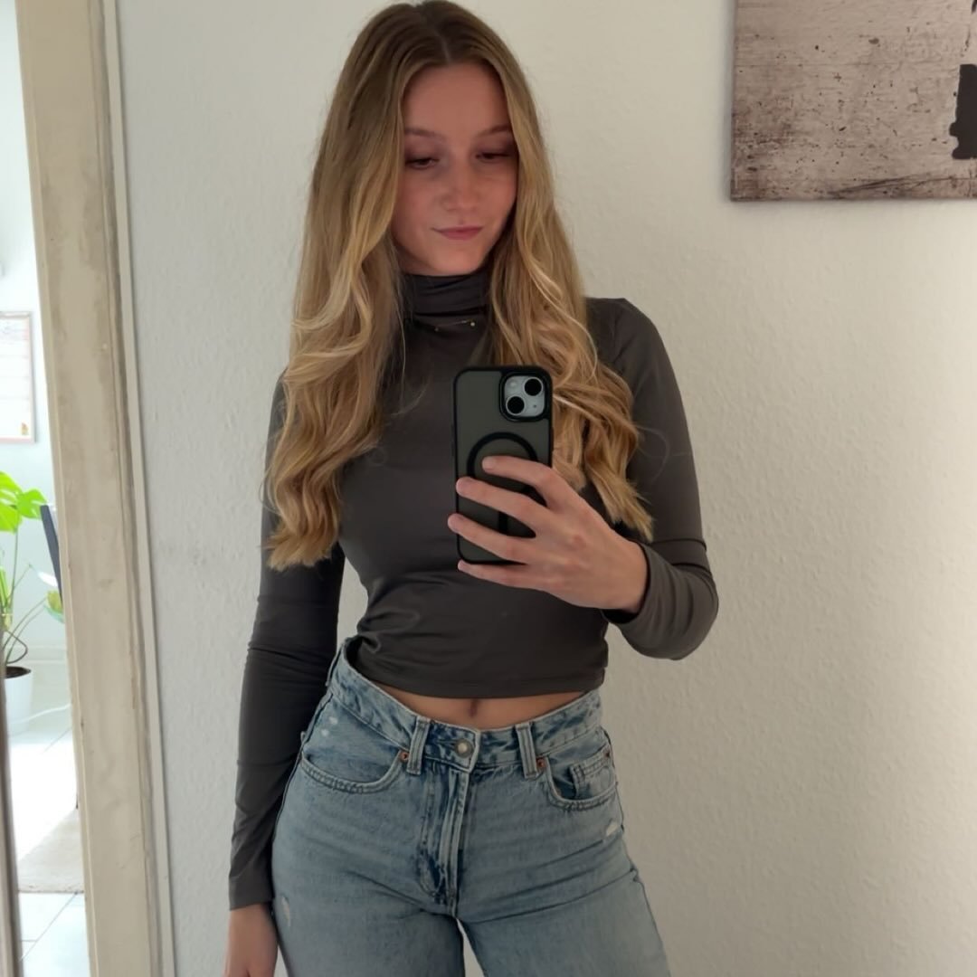 Instagram Profilbild von caren.dxrner