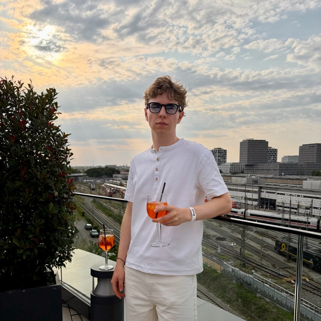 Instagram Profilbild von yannikzoelzer