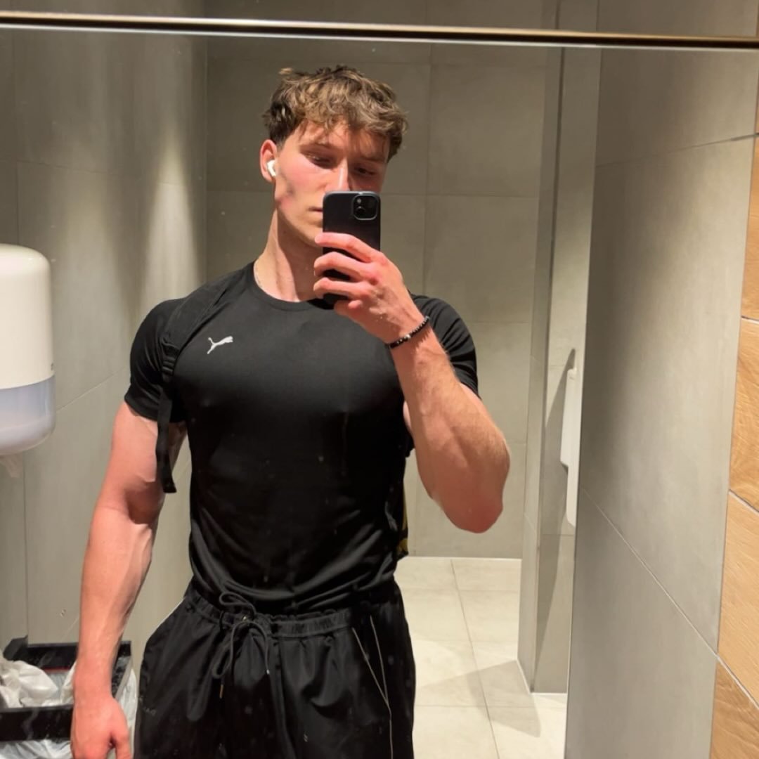 Instagram Profilbild von finn.hnm