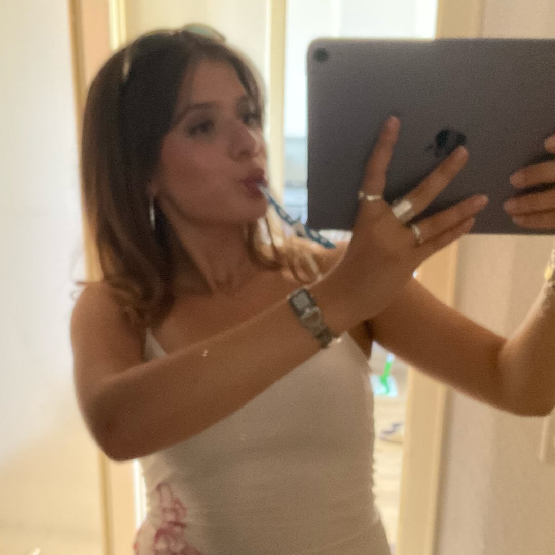Instagram Profilbild von louggiee