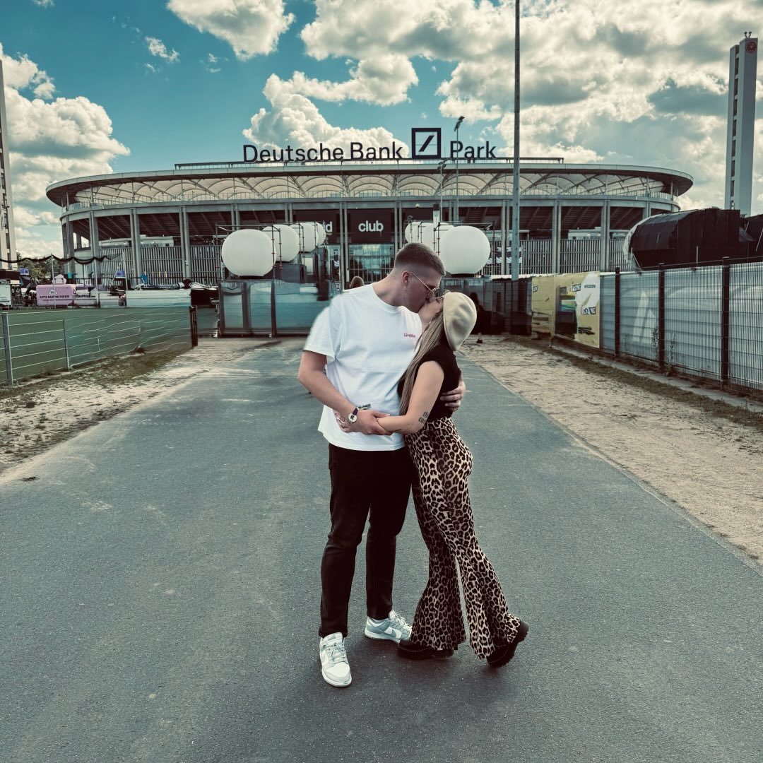 Instagram Profilbild von madmoiselleee