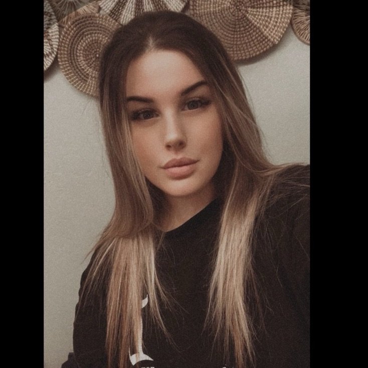 Instagram Profilbild von officallyallie