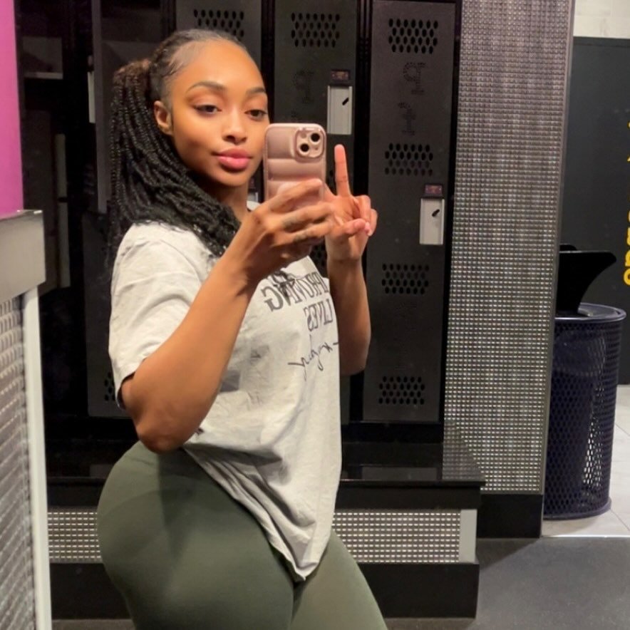 Instagram Profilbild von theacoded