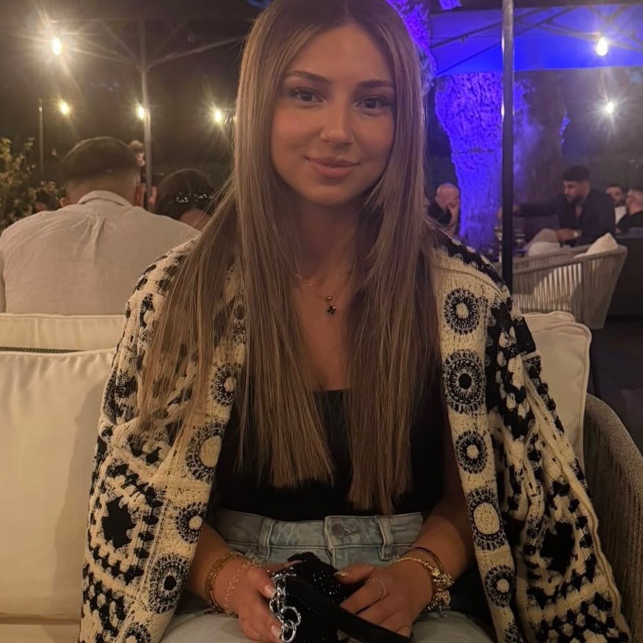 Instagram Profilbild von larakmll
