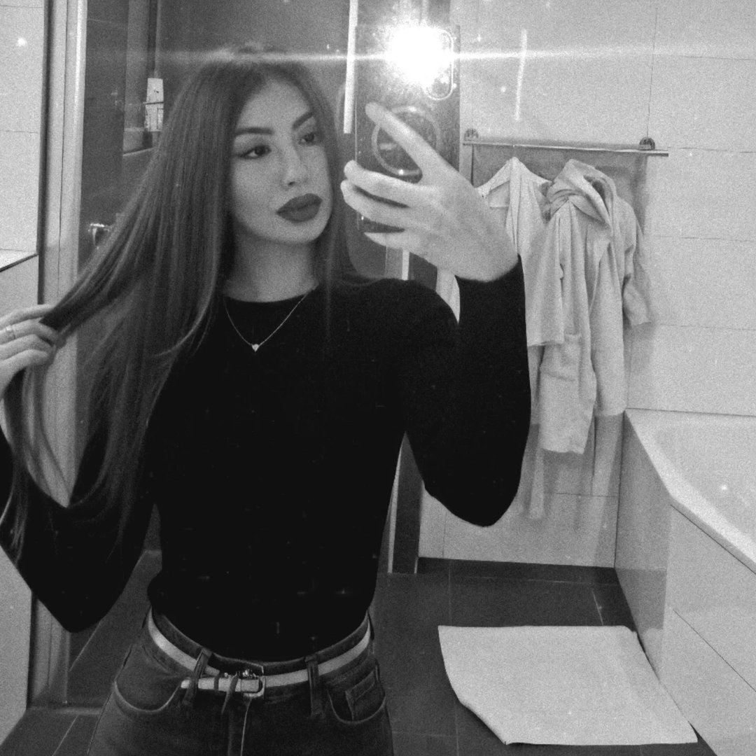 Instagram Profilbild von echouhouda