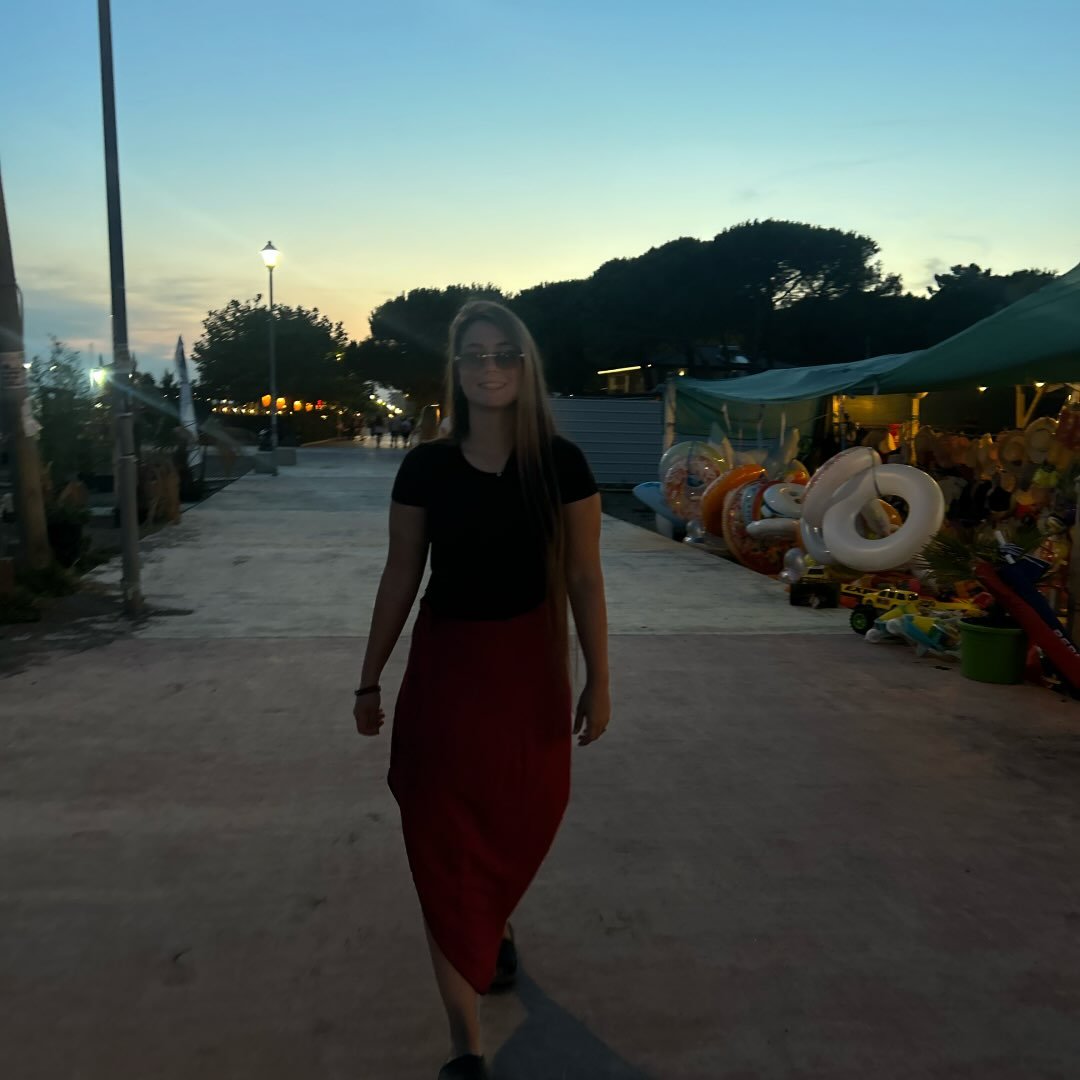 Instagram Profilbild von anjeza.mrc07