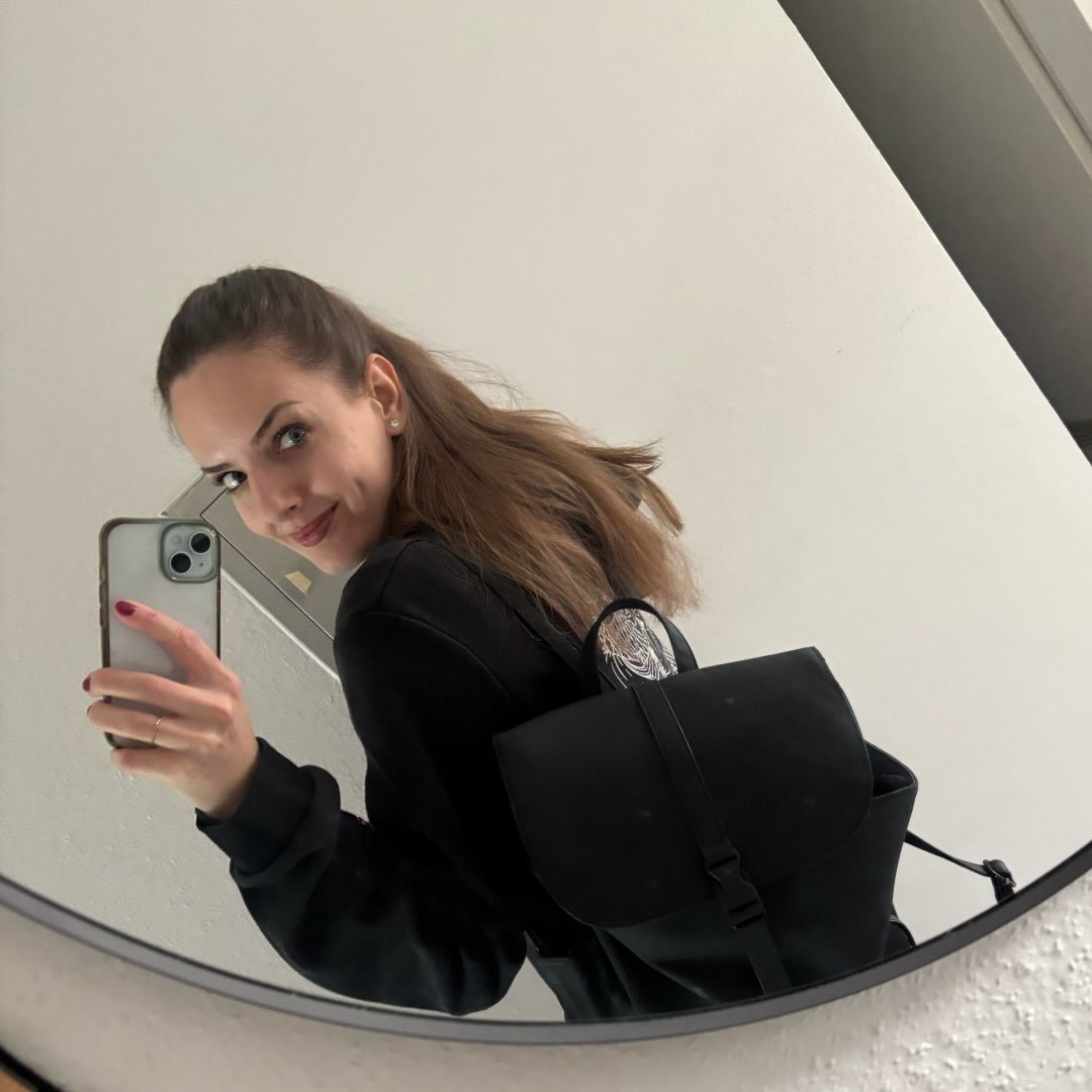 Instagram Profilbild von laura.nouri97