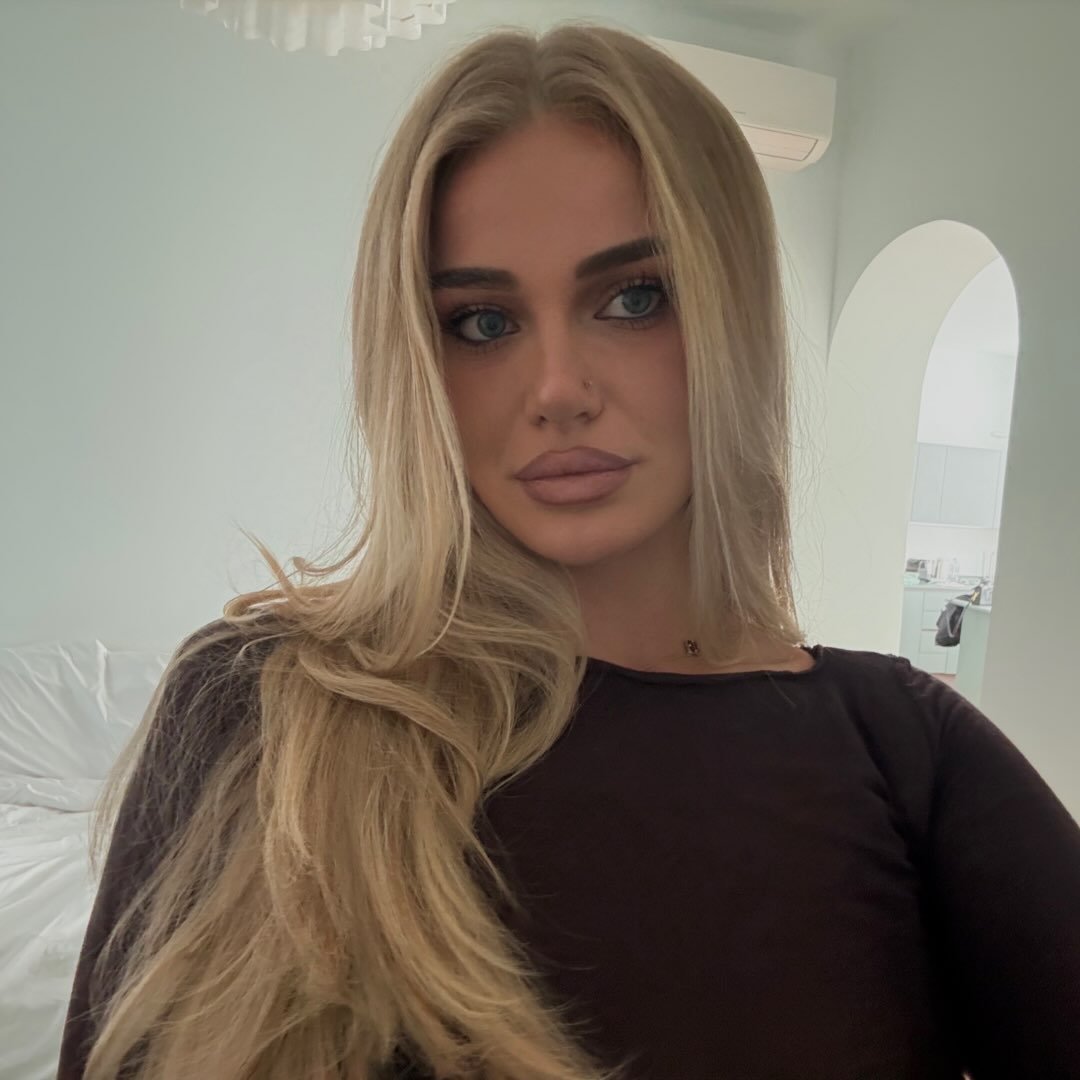 Instagram Profilbild von fjollaamaliqii