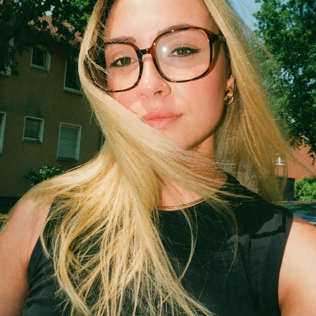Instagram Profilbild von carolynzoe