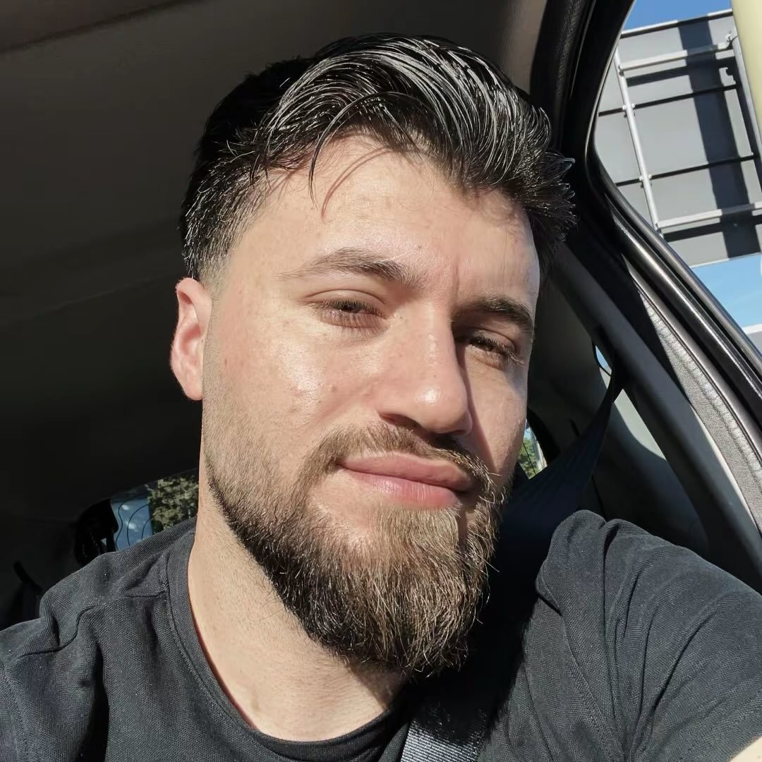 Instagram Profilbild von demhat_trhn