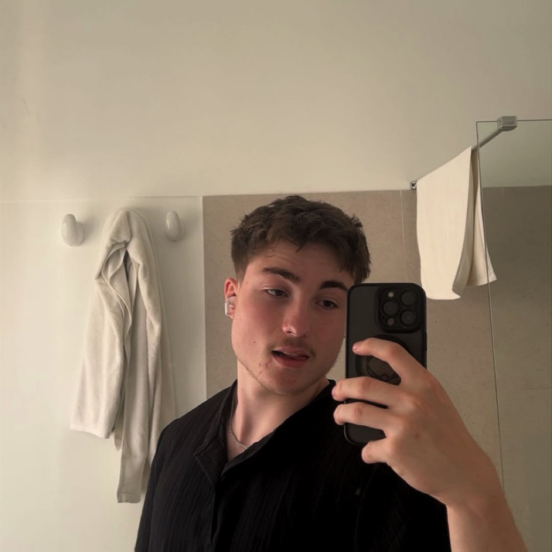 Instagram Profilbild von arianmlr_