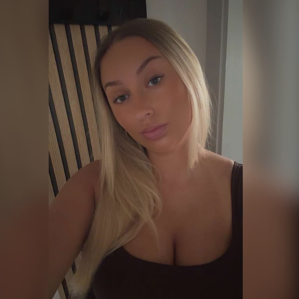 Instagram Profilbild von karol1na_al
