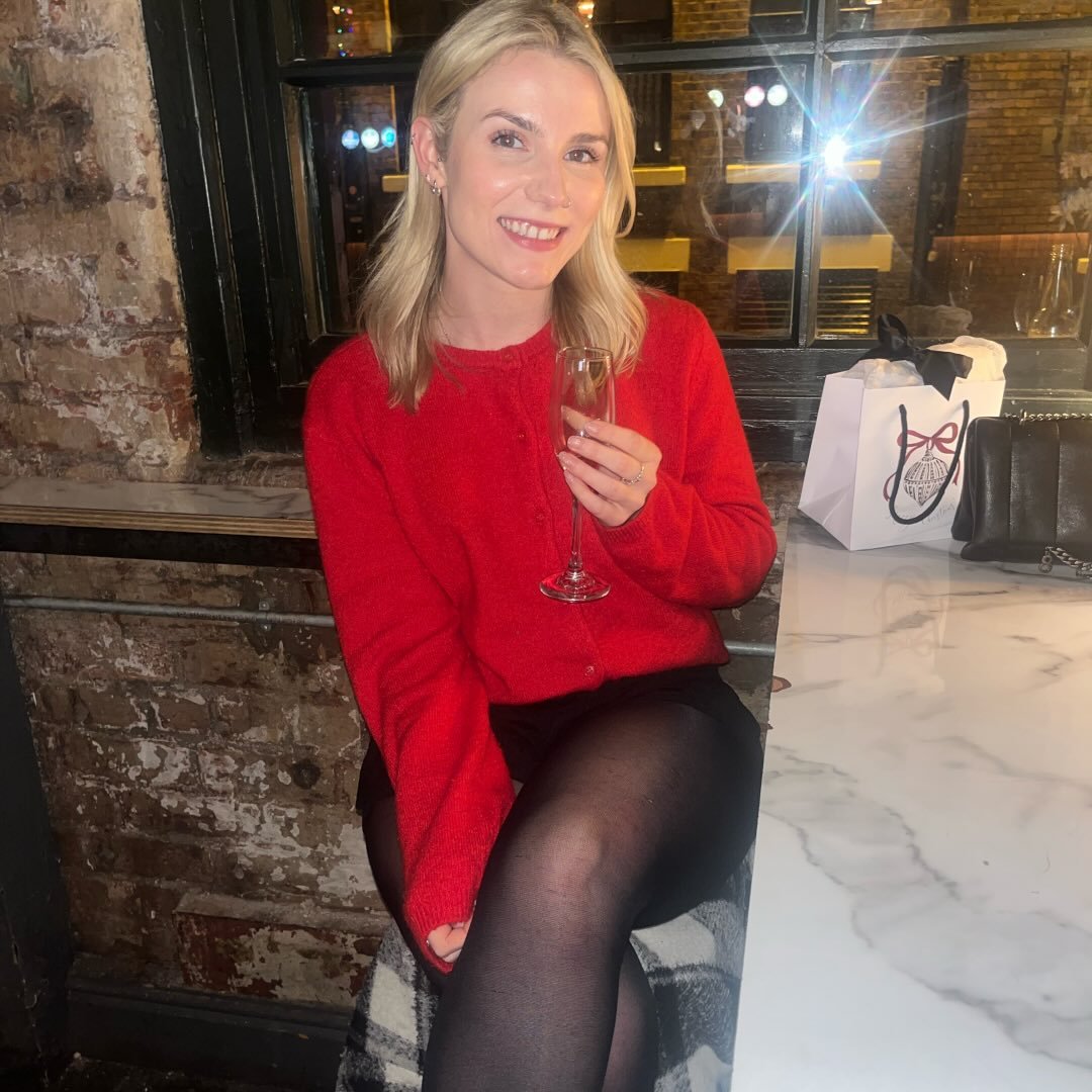 Instagram Profilbild von angharadjones.x