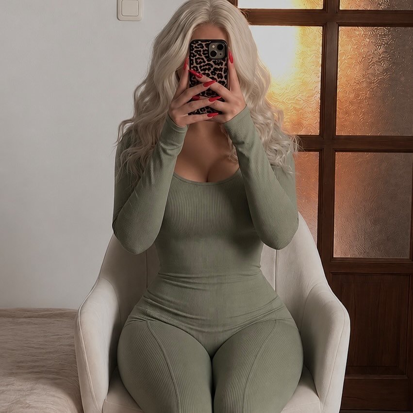 Instagram Profilbild von nnoemii7
