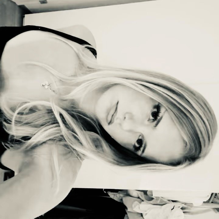 Instagram Profilbild von ladinahuf