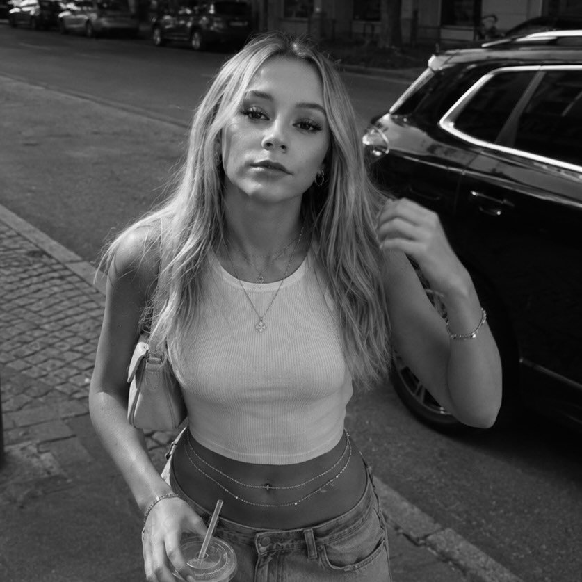 Instagram Profilbild von delinabsh