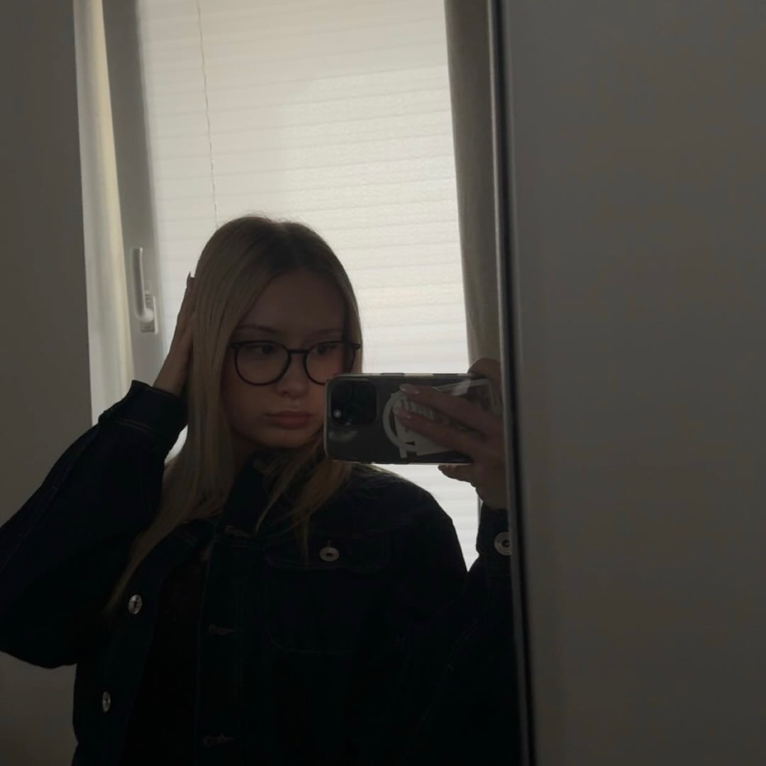 Instagram Profilbild von celina.emilia