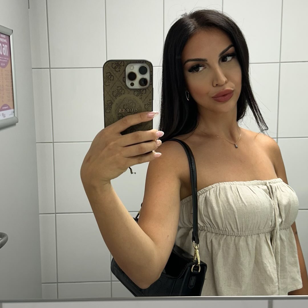 Instagram Profilbild von pinaarbaayraak