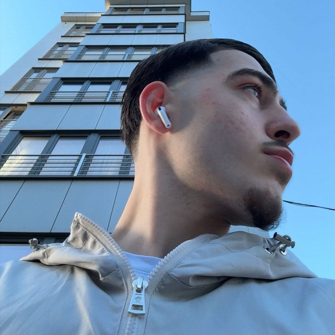 Instagram Profilbild von zzzvmmm777