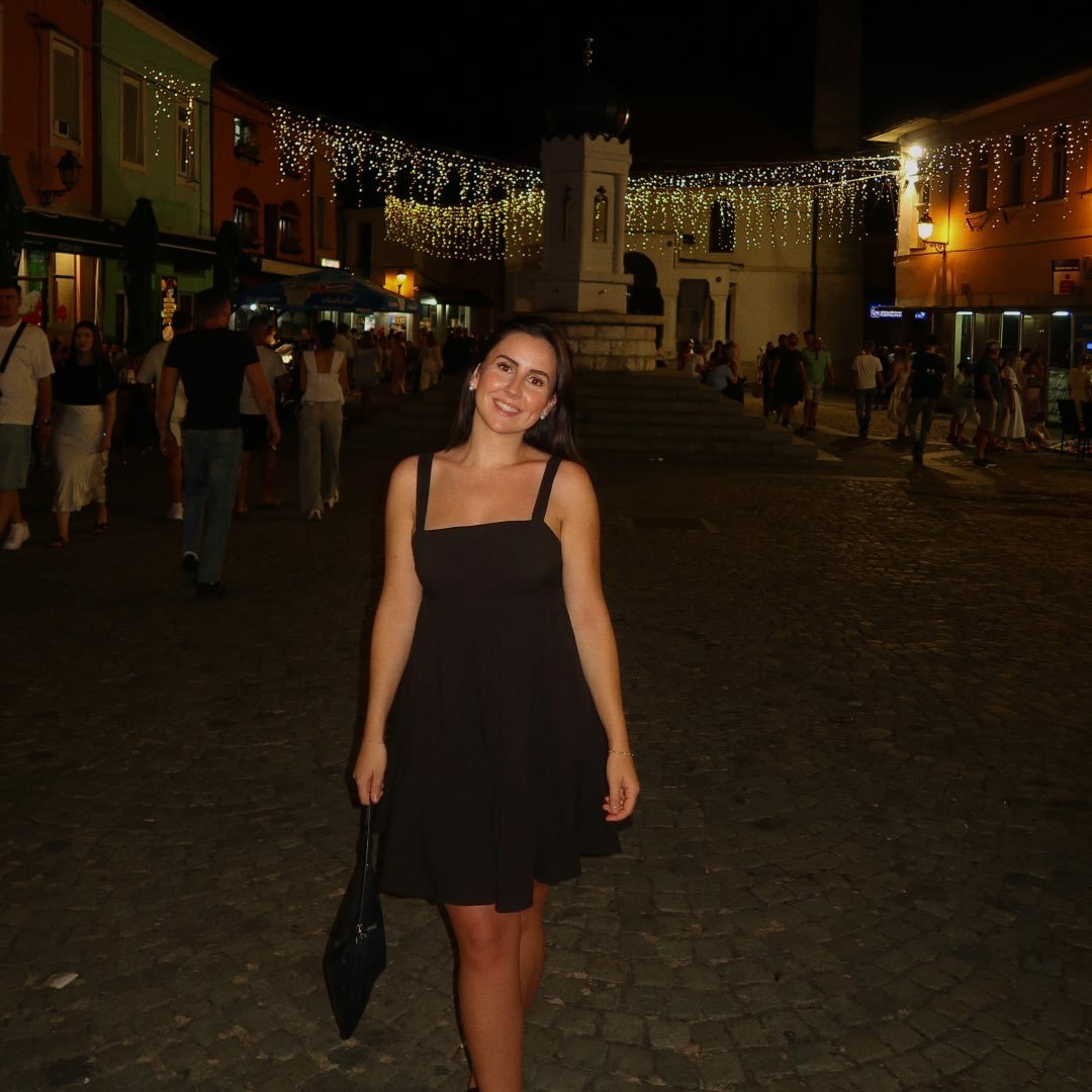Instagram Profilbild von alinaimsrvc