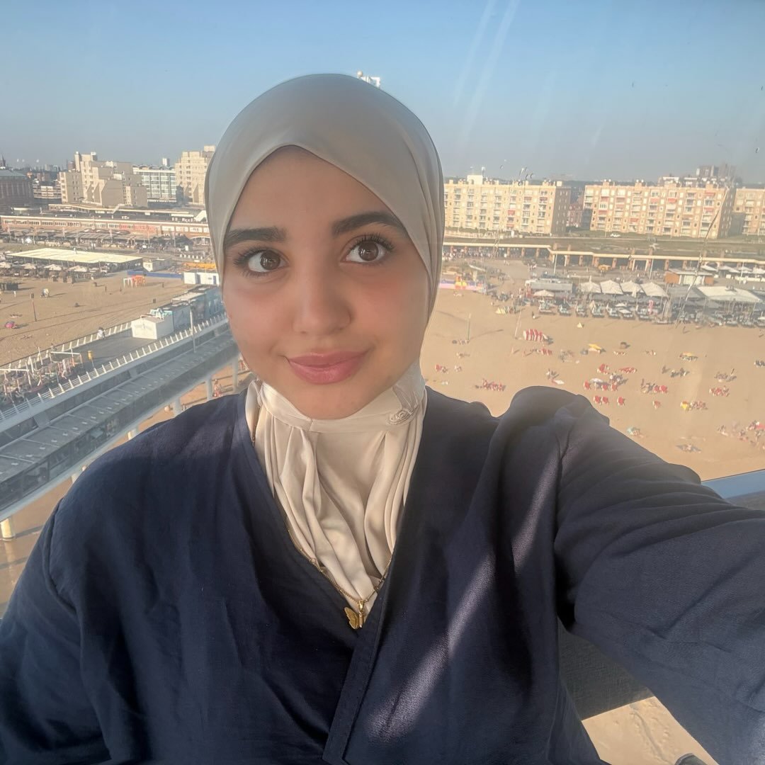 Instagram Profilbild von nisrine_hessani