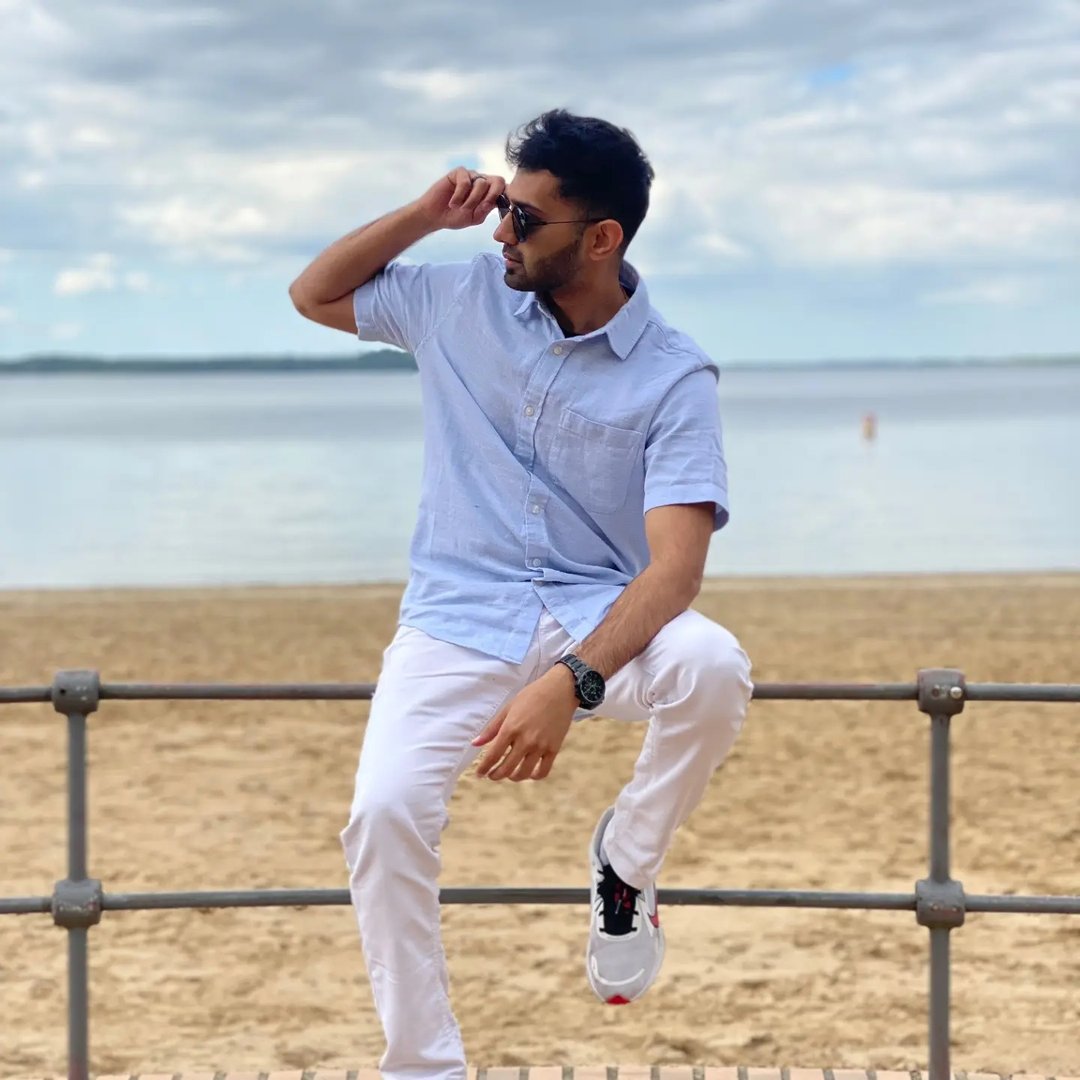 Instagram Profilbild von dharm_bhavsar_2002