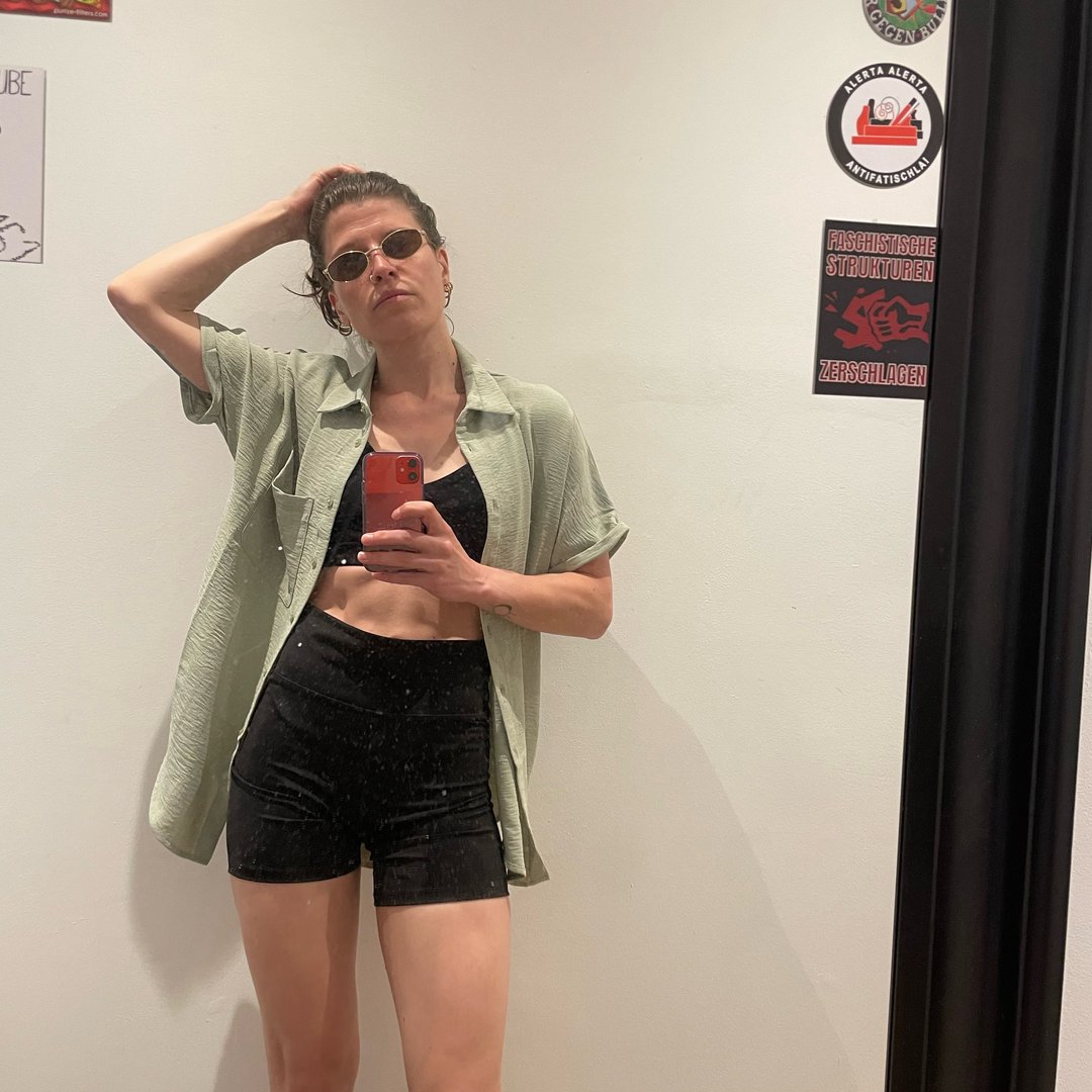 Instagram Profilbild von broke_aber_schoen