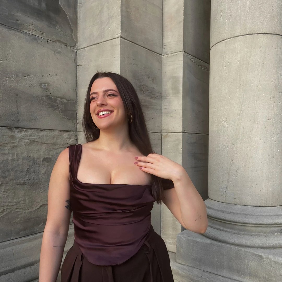 Instagram Profilbild von itslaaaura
