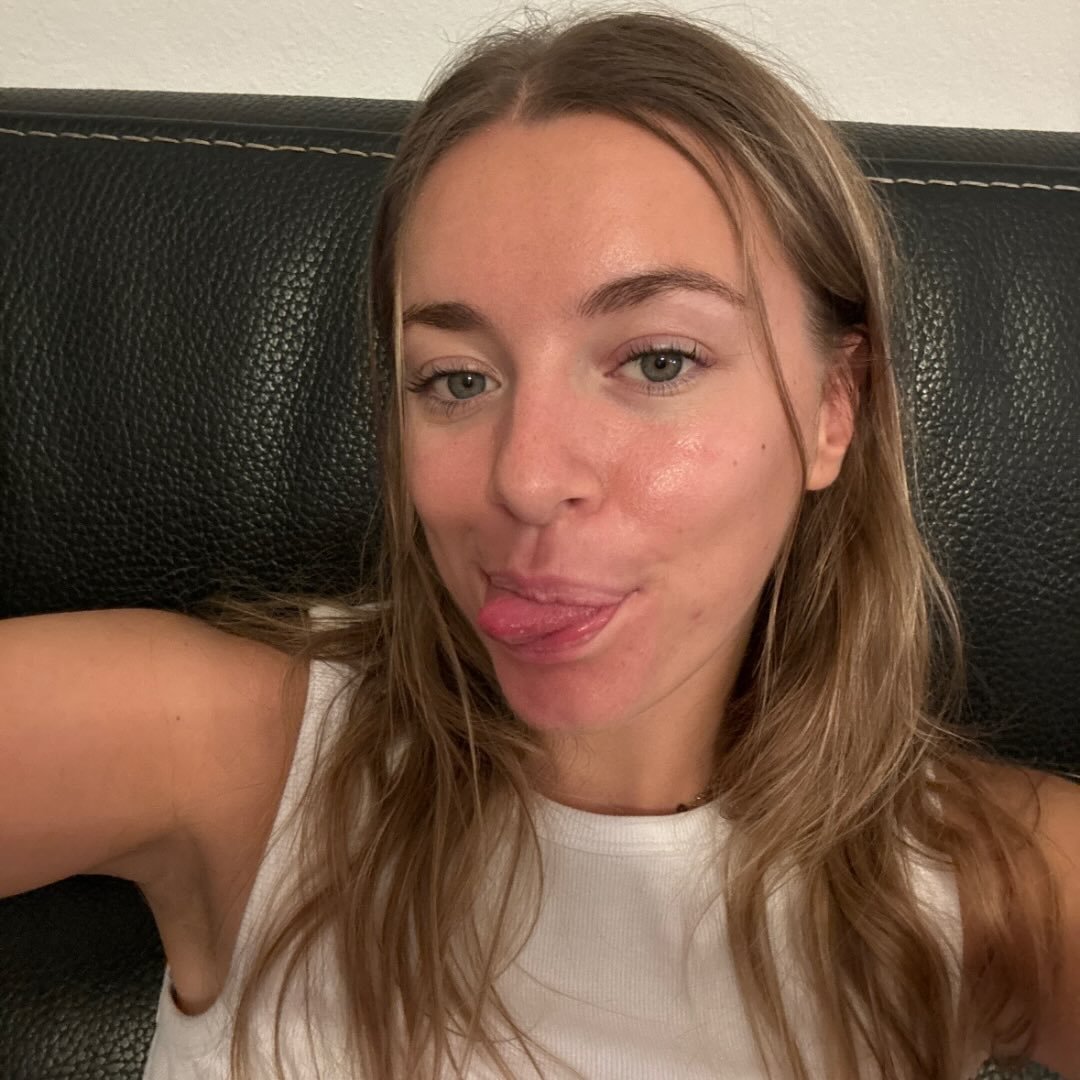 Instagram Profilbild von charline.cbt