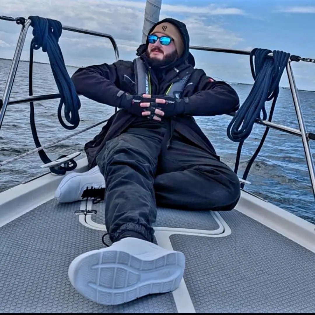 Instagram Profilbild von _cj.exe_