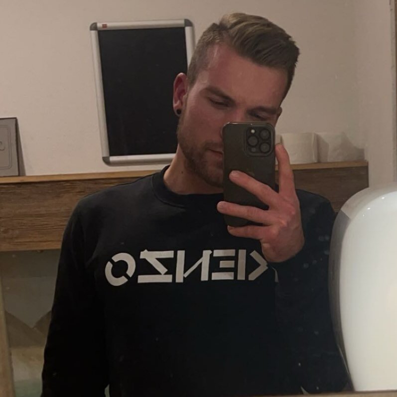 Instagram Profilbild von nkvchzr