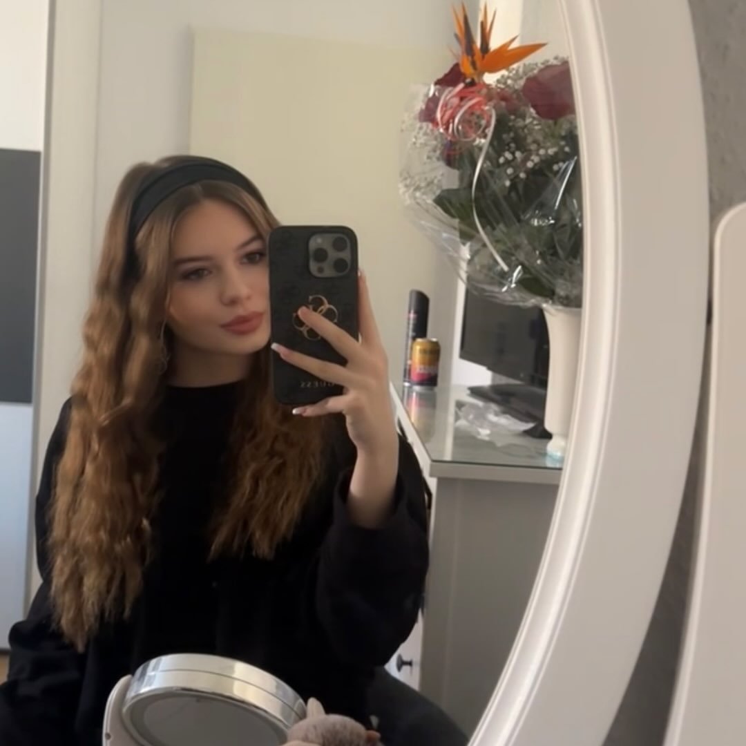 Instagram Profilbild von lxonie.mhr