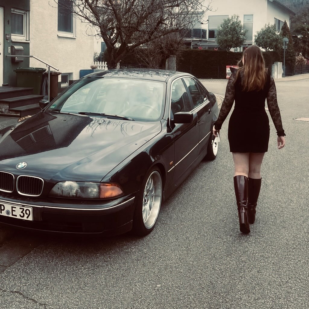 Instagram Profilbild von _lena.hng