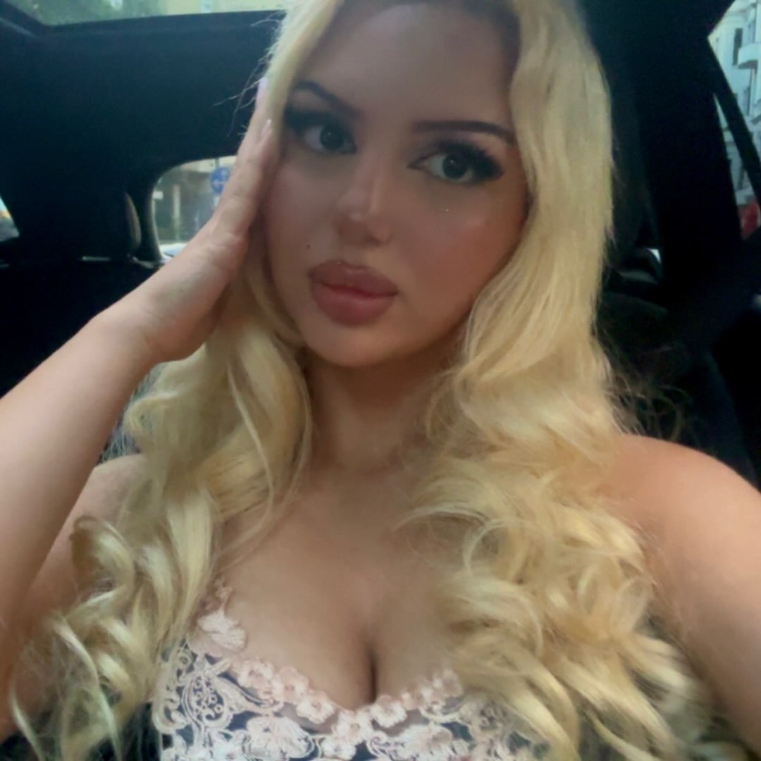 Instagram Profilbild von melikecbnx