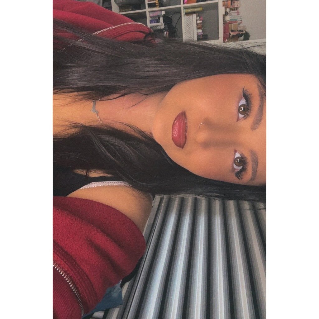 Instagram Profilbild von _ay.dmzn