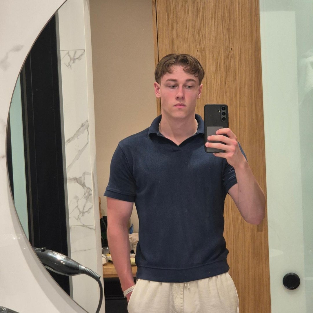 Instagram Profilbild von tobi_d06