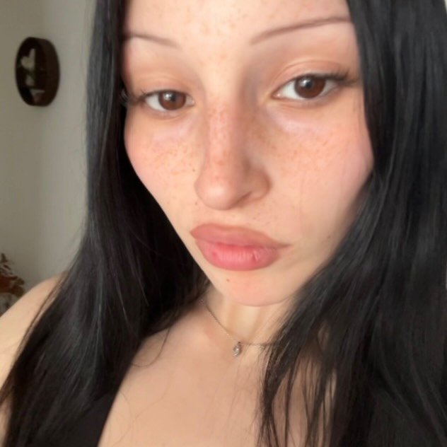 Instagram Profilbild von lena.aa.zzz