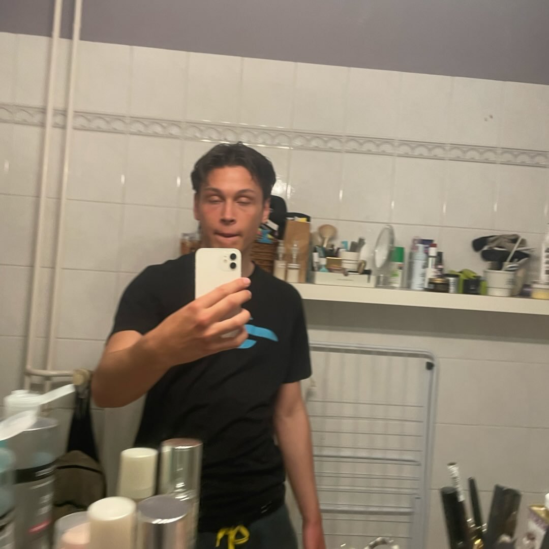 Instagram Profilbild von bela.ski