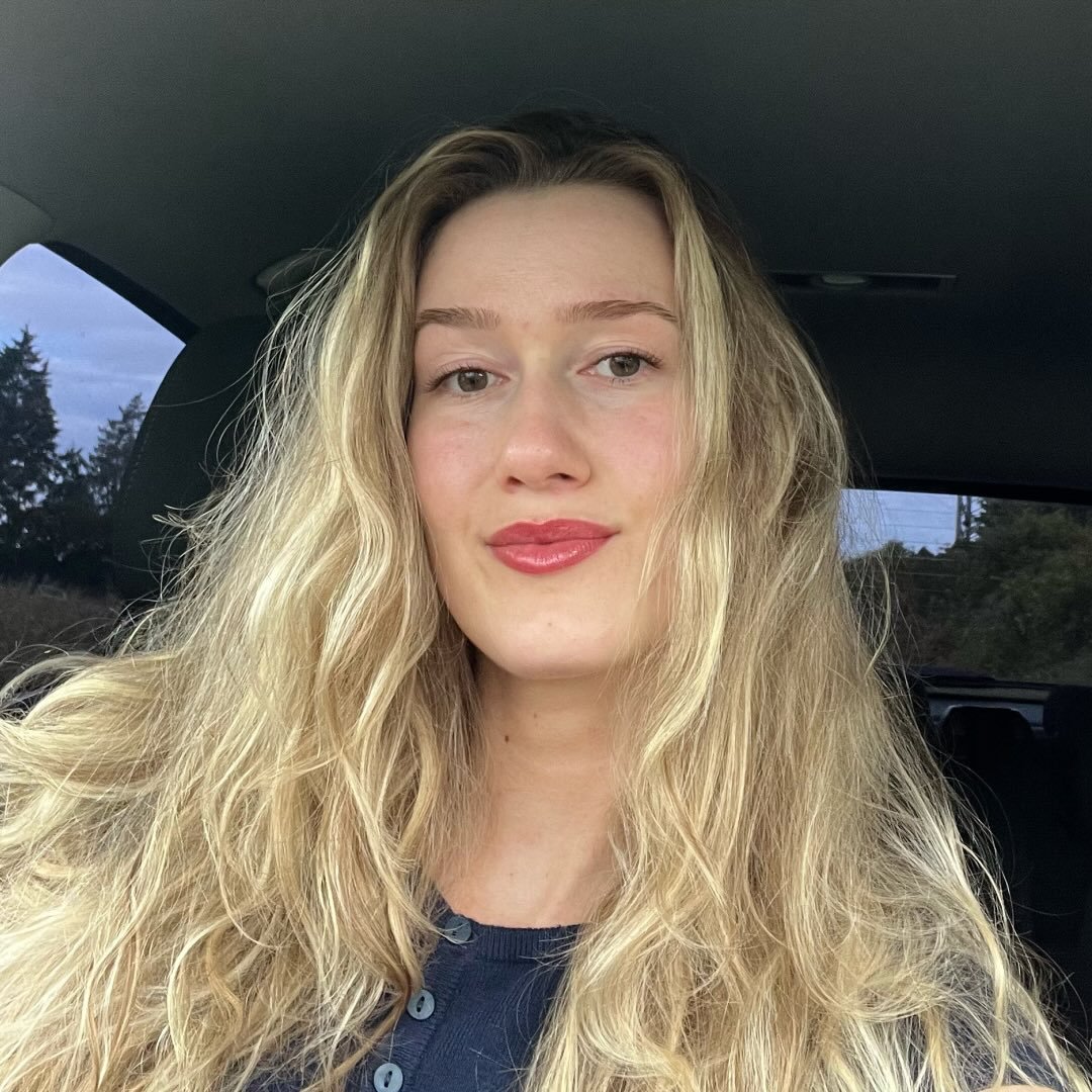 Instagram Profilbild von a_dina97