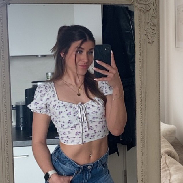 Instagram Profilbild von lara_hnt