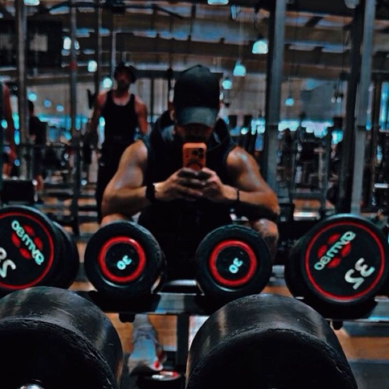 Instagram Profilbild von cvdr___